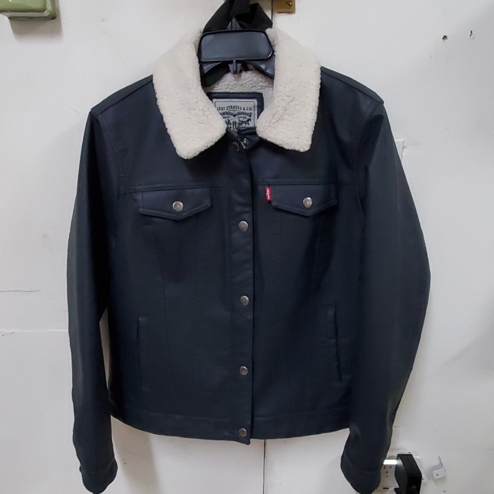 Women's Levi's Leather Jacket